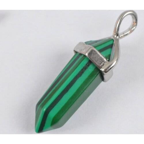 Green Malachite Bead Lucky Point GEM Pendant Jewelry S1170
