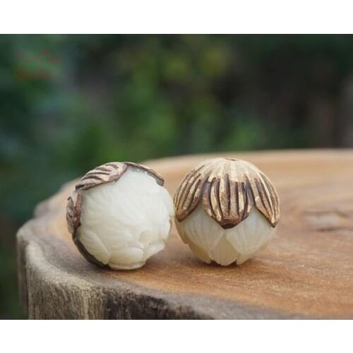 Natural Bodhi Seed Beads Carved Lotus with skin White Mala Japa Beads Bracelet Jewellry Findings DIY Accessories