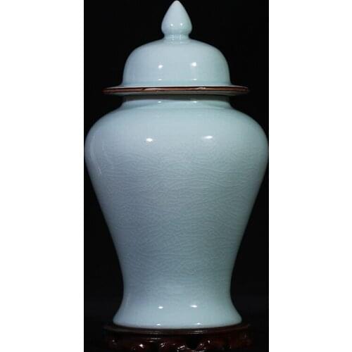 Jingdezhen Archaized Guan Kiln Ice Cracked Glaze porcelain Ginger Jar Blue And White Dragon Pattern ceramic temple jar