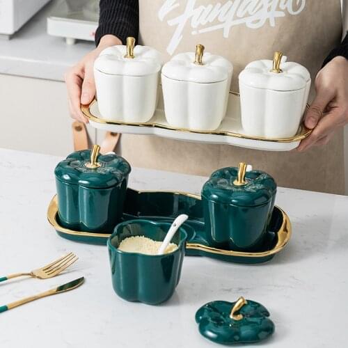 Ecrockery Salt And Pepper Shakers