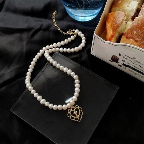 Harajuku Hollow Heart Cross Pendant Pearl Necklace for Women Girls Retro Pearl Chain Choker Necklace Fashion Jewelry