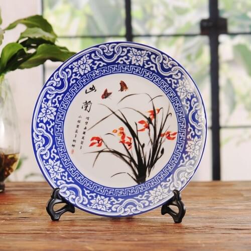 Jingdezhen Art Ceramic Ornamental Beautiful Flowers Plate Decoration Plate Wood Base House Porcelain Plate Set Wedding Gift