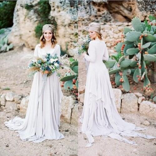 2021 A-Line Wedding Dresses V Neck Long Sleeve Chiffon Lace Bridal Gowns Custom Made Button Back Sweep Train Wedding Dress robes