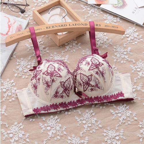 Thin section bra Japanese sweet white girl small chest adjustment gather lace cute student underwear bra 6810
