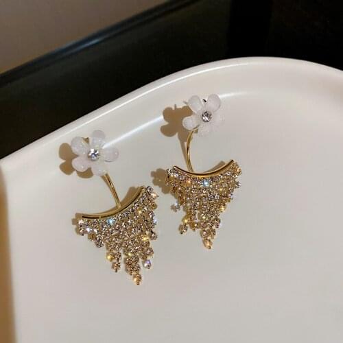 Simple Graceful Small Resin Flower Tassel Rhinestone Stud Earrings for Women Geometric Earring Party Wedding Jewelry Accessories