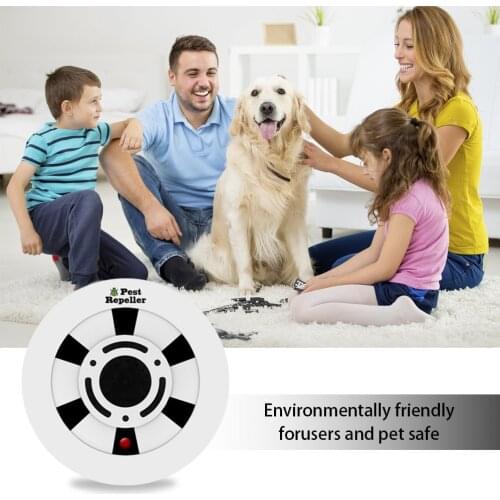 Broadband ultrasonic mosquito repeller indoor electronic insect repeller cockroach repeller