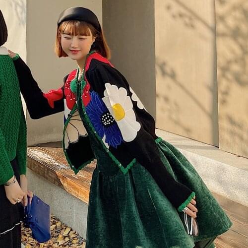 2021 Spring New Women Short Sweater Cardigan Floral Embroidery Vintage Chic PUff Sleeve Knit Jacket Women Cardigans