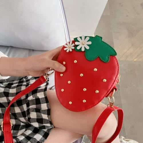 Lovely Childrens Strawberry Crossbody Bags Cute Baby Accessories Mini Shoulder Bag Fashion PU Leather Girls Rivet Coin Purse