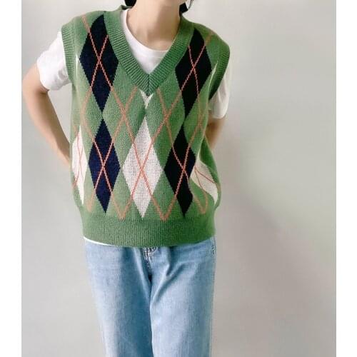 2021 Womens Fashion Loose V Neck Sweater Vest Classic Sleeveless Argyle Printed Loose Knit Tank Tops Fall