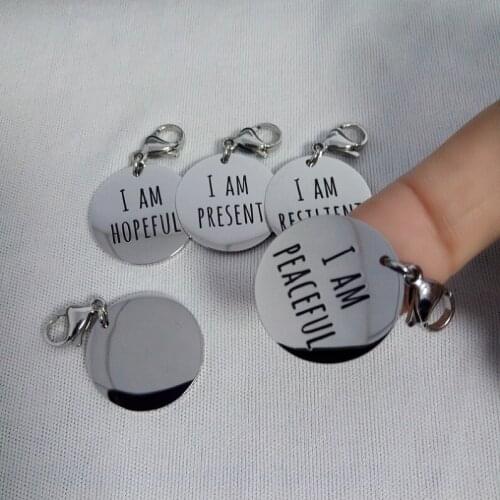 IJDP001 Custom Text Engraving 18mm Diameter x 1.3mm Thickness Steel Round Polishing Stainless Steel Charm with Lobster Clasp