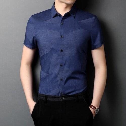 Mens spring and summer 2020 new mens short-sleeved dark shirt youth business slim trend casual lapel shirt