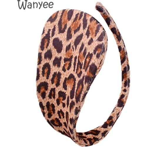 Sexy Women Pants Erotic Underwear Seductive See-Through Ladies Gloss T Shorts Lingerie Seductive Perspective C-String Cotton