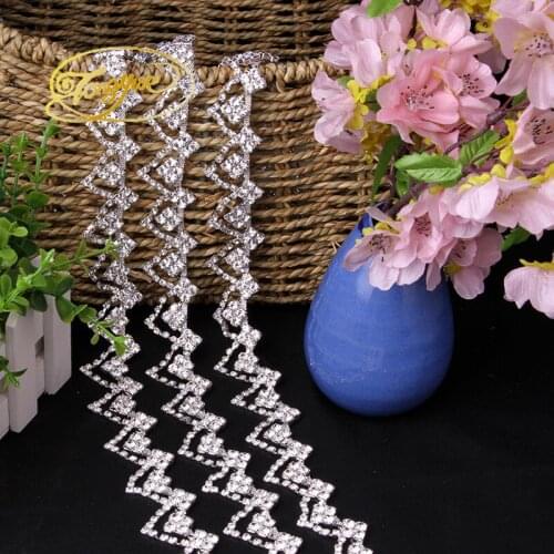 1 Yards 0.9144m Diamond Chain Wedding Party Decoration Sewing Clothing Decals Rhinestone Applique