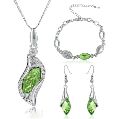 2018 Latest European Style Elegant Style Elegant Jewelry Suit Chain Crystal Necklace Bracelet Earrings Bride Wedding Dance Gift