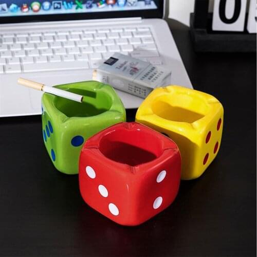 New Creative Ceramic Dice Shaped Ashtray Cigarette Cigar Portable Ashtray Home Office Car Decor Decorative Ash Tray Decoration