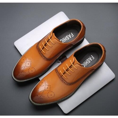 New Vintage Designer Casual Men Leather Shoes Wedge Formal Dress Loafers Business Italian Style High Quality Wedding Brogue Shoe