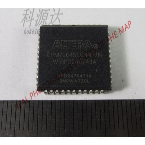 1pcs EPM7064SLC44-7N PLCC44 EPM7064 In Stock