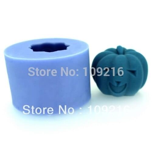 Wholesale!!!New 3D Chortle Pumpkin (LZ0117) Silicone Handmade Candle Mold Crafts DIY Mold