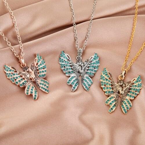 New Creative Inlaid Zircon Butterfly Pendant Necklace Fashion Exquisite Personality Wild Couple Exaggerated Luxury Jewelry
