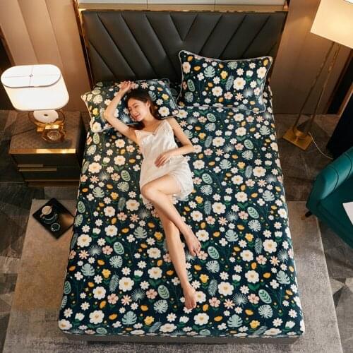 Flannel Bed Sheets Winter Warm Plush Fitted Sheet Thicken Soft Elastic Bed Linen Mattress Cover Queen King Size Bedspread