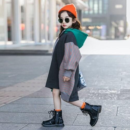 Girls plus velvet padded sweater 2020 new autumn and winter clothes childrens western style childrens top