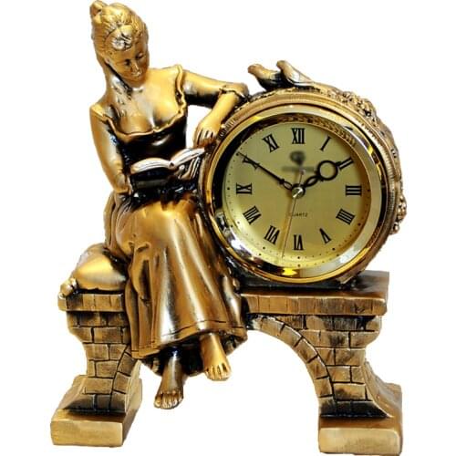 Vintage European Resin Table Clock Living Room Bedside Home Decor Desktop Clock Betury Girl Reading Sculpture Desk Clock Gift