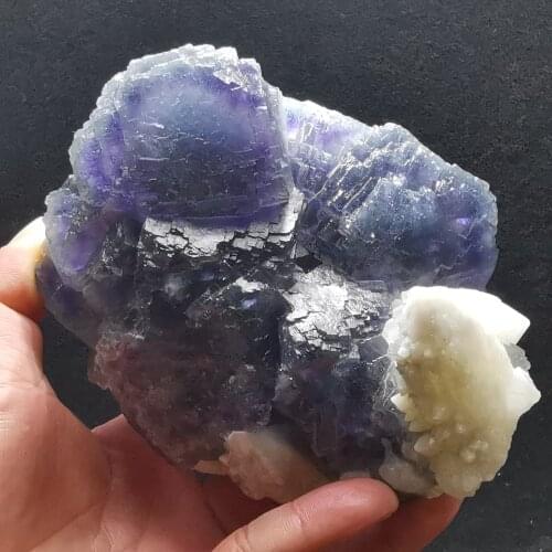Great man, purple and blue ladder, fluorite and crystal mineral stone decoration wheel pulse healing Geology Teaching