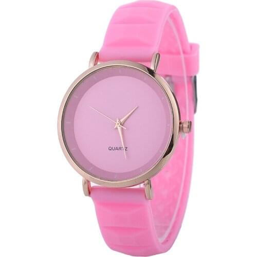 Silicone Womens Quartz Wristwatches Fashion Casual Candy Color Ladies Dress Watches Sports Watches relogio feminino Lovely Pink