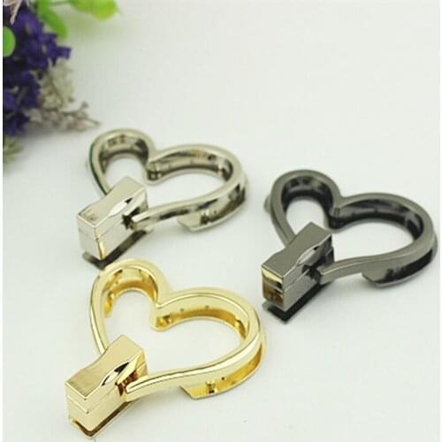 10Pcs Love Heart Metal Bag Lock Clasp Swivel Twist Turn Locks Buckles DIY Handbag Purse Clasps Closure Bags Replace Accessories