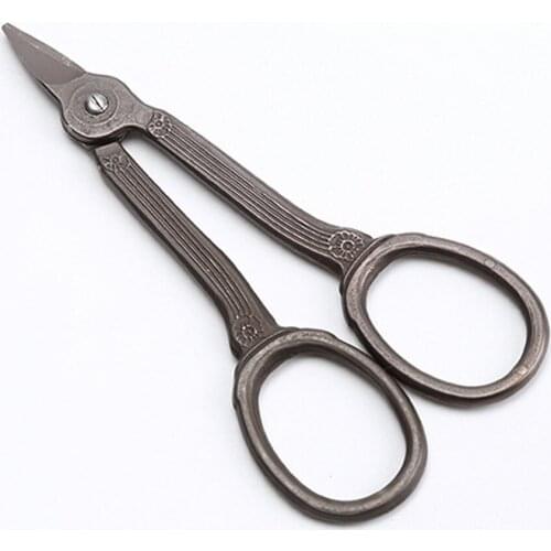 1Pcs Antique Steel Sewing Scissors Tesoura De Costura Sewing Supplies Short Cutter Tailors Scissor 10.5cm