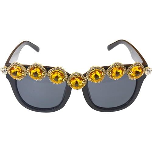 Luxury Rhinestone Square Sunglasses Women Retro Crystal Flowers Square Sun Glasses Vintage Feminino Eyeglasses