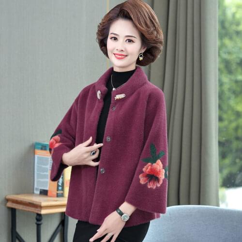 2021 New Autumn Winter Mothers Clothes Fashion Mink Fleece Jacket Womens Cashmere Sweater Coat Short Tops Plus Size 4XL W2242