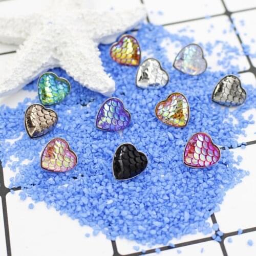 New Fashion Heart Earrings Womens Geometric Mermaid Sequins Alloy Earrings Korean Gold Love Bijoux Jewelry Gifts