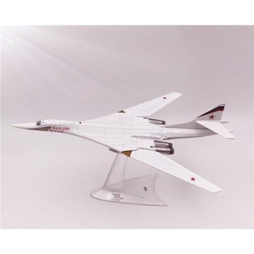 Russian Tu-160 White Swan Strategic Bomber Military Combat Aircraft Model Family Collection Gift Box Accessories Wings Movable