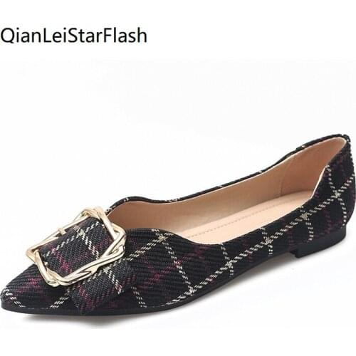 Women Casual Shoes Flat Heel Pointed Toe Metal Plaid Check Lady Flat Heel Shoes Slip on Lazy Shoes Large Size 42 43 41 Soft Sole