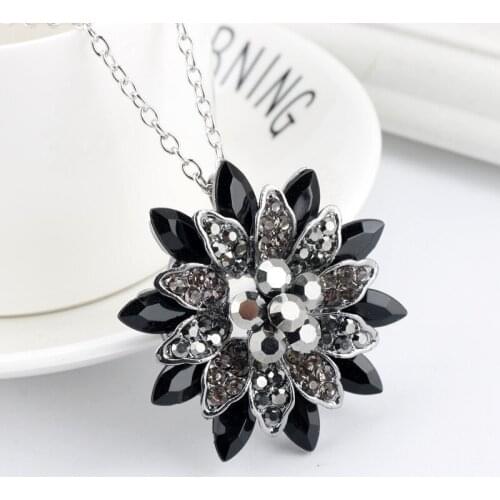 Vintage Black-Dahlia Necklaces Flower Crystal Copper Alloy Pendant Necklace With Beads Chain Jewelry