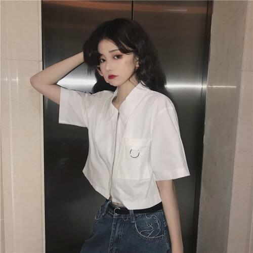 White Shirt Female Design Sense Niche French Short Top Summer 2021 New Korean Loose Short-sleeved Handsome Blouse