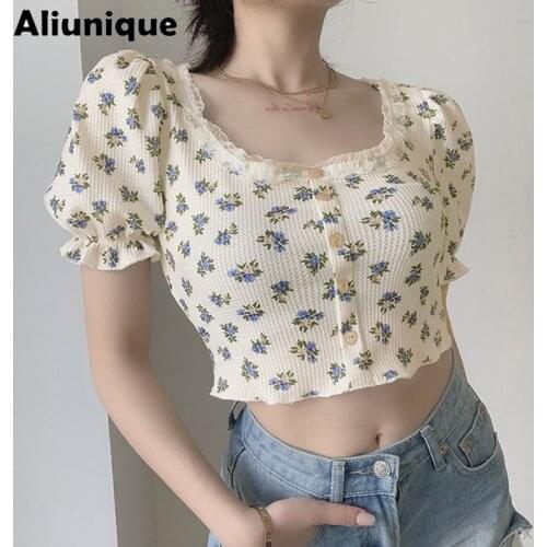 Aliunique New Chic Sexy Print T-Shirt For Women 2021 Summer Fashion Retro Floral Design Temperament Puff Sleeve Navel Top