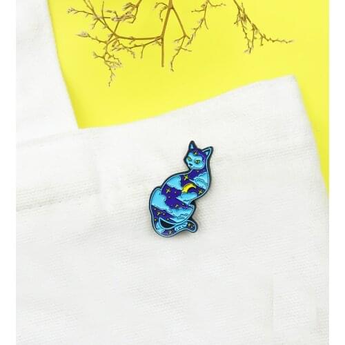 Handsome Mr. cat Enamel Brooch Blue cat Cartoon animal Lapel Pin Moon, stars and clouds Creative Badge