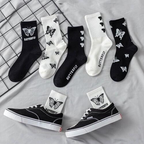 5 Pairs/Pack Women Socks Cotton Girl Funny Cartoon Kawaii Animals Fruit Tube Socks Butterflies Long Socks Pink Milk White Sox