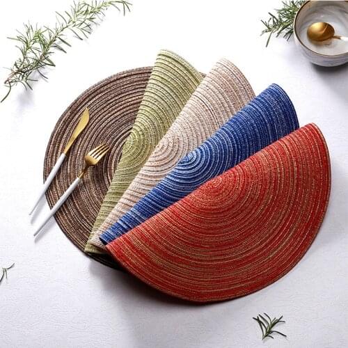 5PCS Tableware Mat Insulation Pads Manual Textile Nonslip Placemat Solid Round Design Coffee Cup Steak Plate Placemat