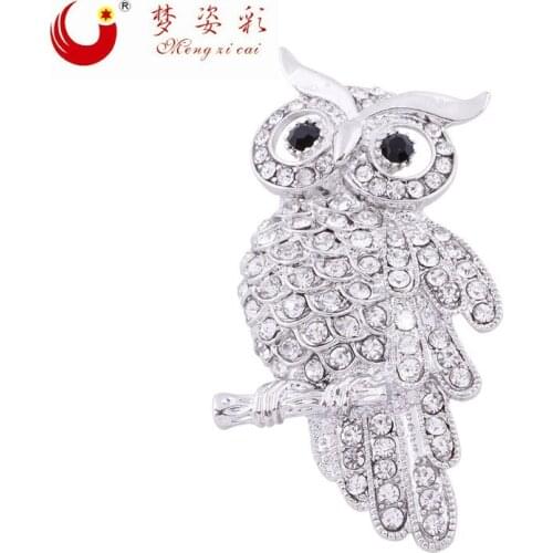 MZC Unisex white Blue Owl Brooches For Male Female Shirt Suit Collar Pin Anime Brosche Vintage Broches Mujer Costume Jewelry