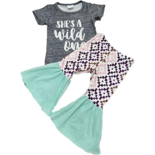 Children fashion outfit t-shirt and bell pants 2 pcs girl letter printed outfit with short sleeve
