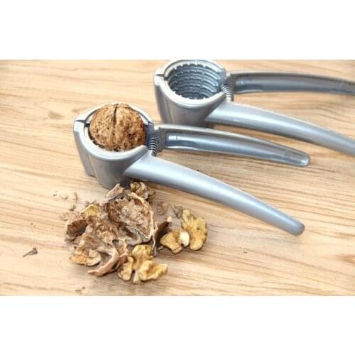 1PC Multifunction Funnel Shaped Walnut Clip Zinc Alloy Nut Quick Cracker Plier Opener Kitchen Tools Accessories LB 285