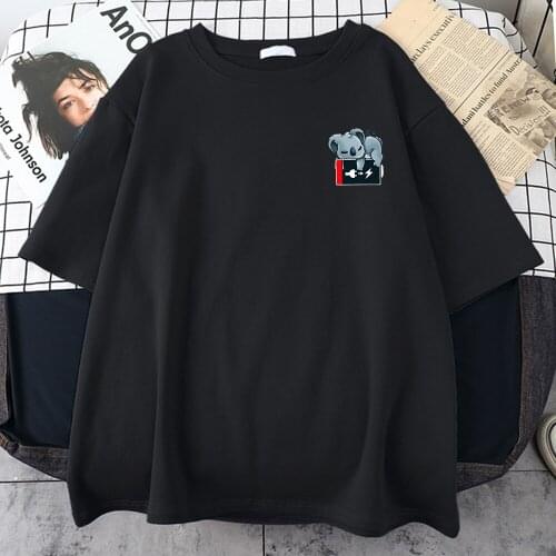 Koala Sleeping In Battery T Shirt Men Casual Fashion Shirts Casual Harajuku Clothing For Mens Oversize Loose T-Shirt For Mens