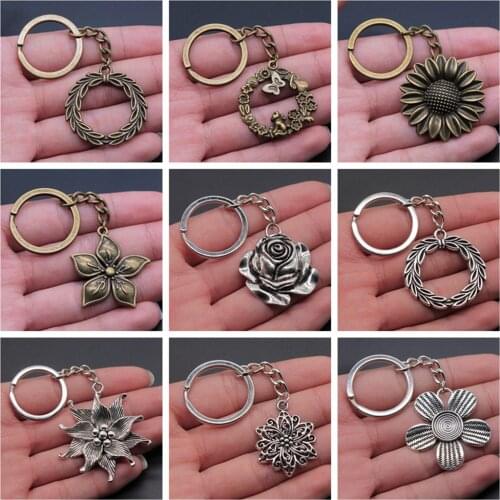 1 Piece Keychain Flowers car key chain fashion hot sale car key chain accessories key chain ring key-rings