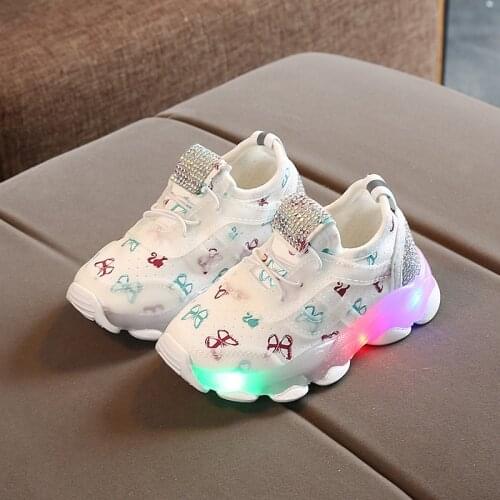 Luminous Toddler Shoes For Boys Girls Glowing Sneakers For Kids ChildrenS Casual Soft Bottom Lighweight Comfortable Led Sneaker