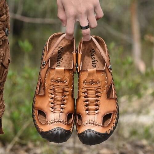 European And American Fashion Mens Sandals Soft Summer New Beach Shoes Slippers Roman Leather Rubber Walking Sandals