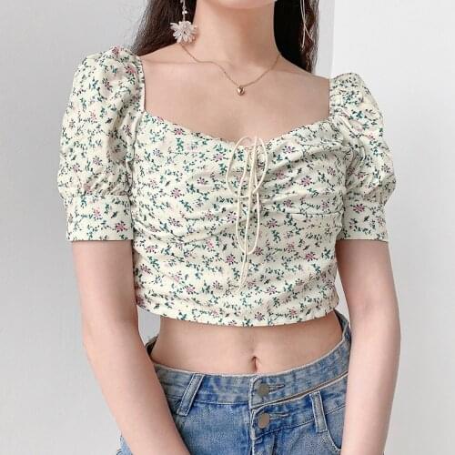 Womens Summer Cute Puff Sleeve Floral Short Tops Shirts Fashion Short Sleeve T-shirts Cropped Tops Slim Up Shirts For Women
