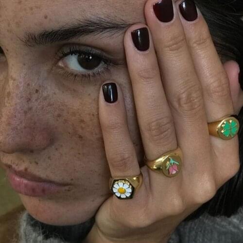 Fashion Womens Alloy Drip Oil Ring Small Daisy Tulip Clover Heart Gossip Tai Chi Wedding Rings Jewelry For Girls